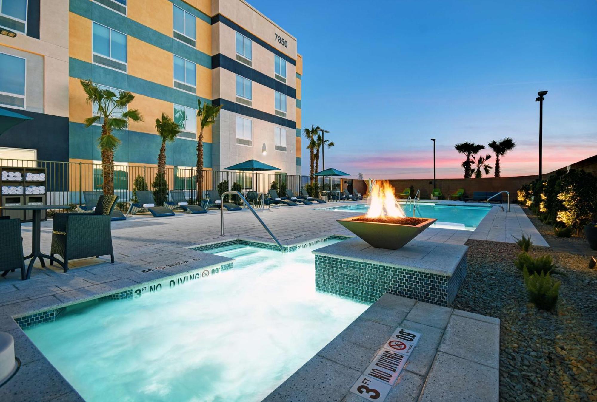 Hampton Inn Las Vegas Strip South, Nv 89123 Eksteriør billede