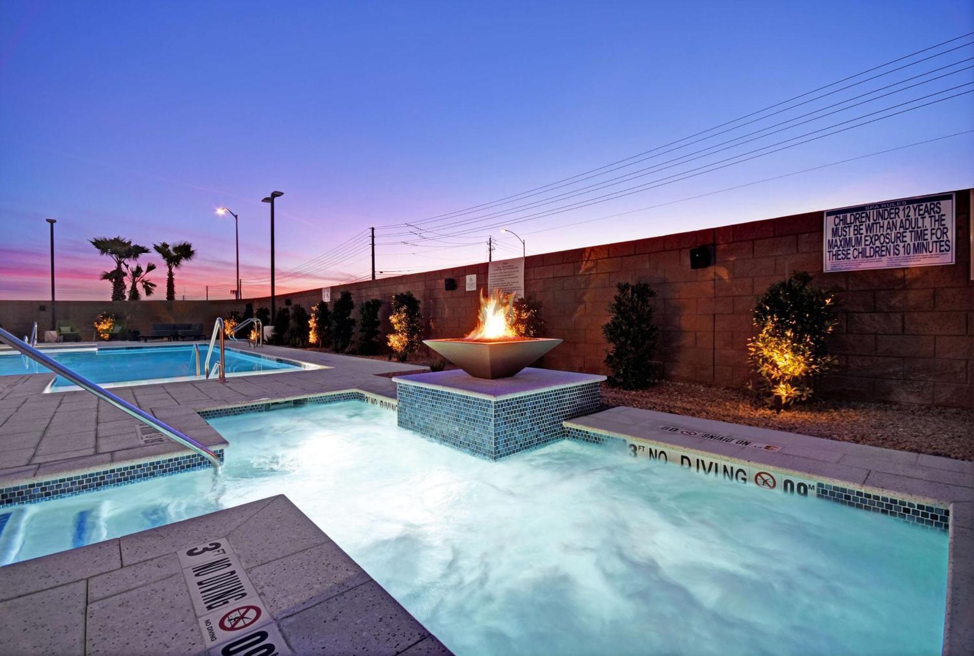 Hampton Inn Las Vegas Strip South, Nv 89123 Eksteriør billede